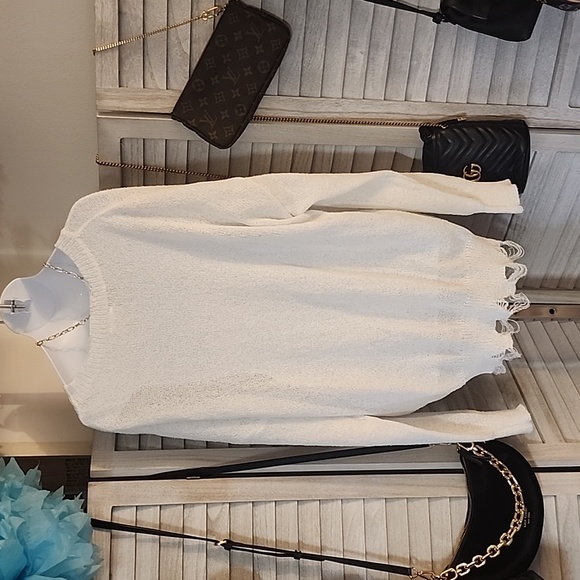 BIBi brand ♥️ sweater NWOT - Picture 10 of 10